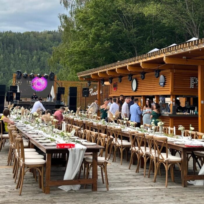 Fete de masa Albe pentru Evenimente