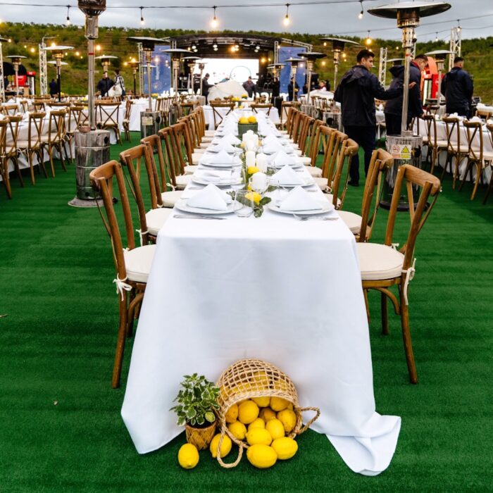 Fete de masa Albe pentru Evenimente