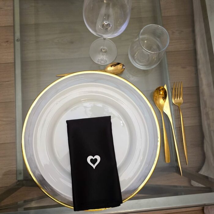 Servete de masa negre