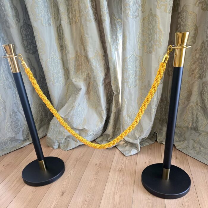 Stalpi inox cu cordon de catifea